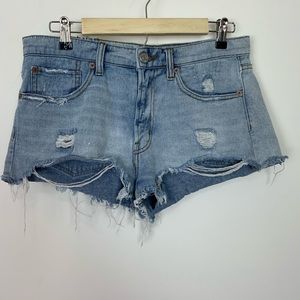 Bdg cutoff distressed denim jean shorts size 6/ 28